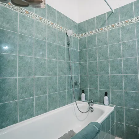 Appartement T2 Au Pied De La Cité De Carcassonne- Al Carcassonne